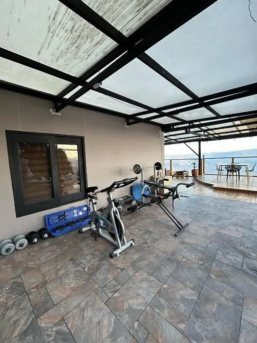 Finca La Pergola, En Medellin San Cristobal