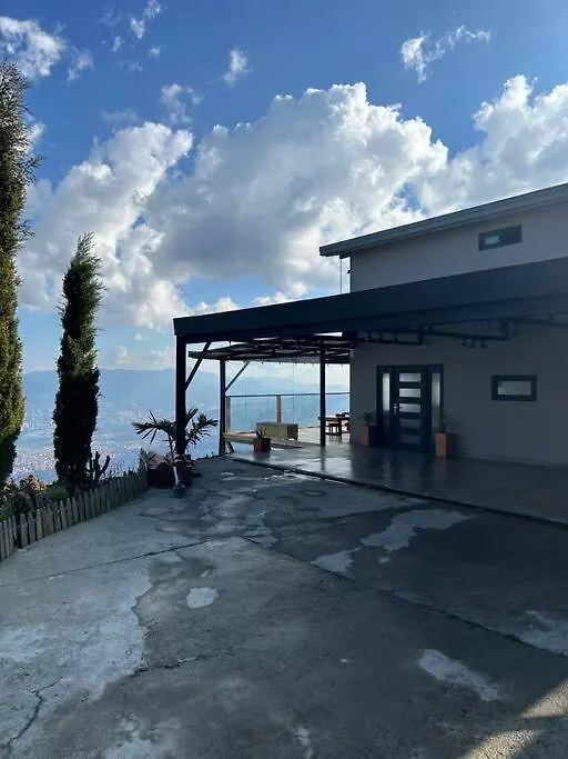 Villa Finca La Pergola, En Medellin San Cristobal Colombia